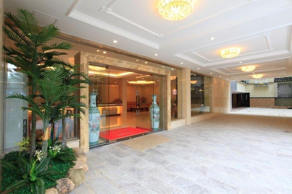 Yangshuo Hua Xiang Man Ting West Street Hotel Exterior photo